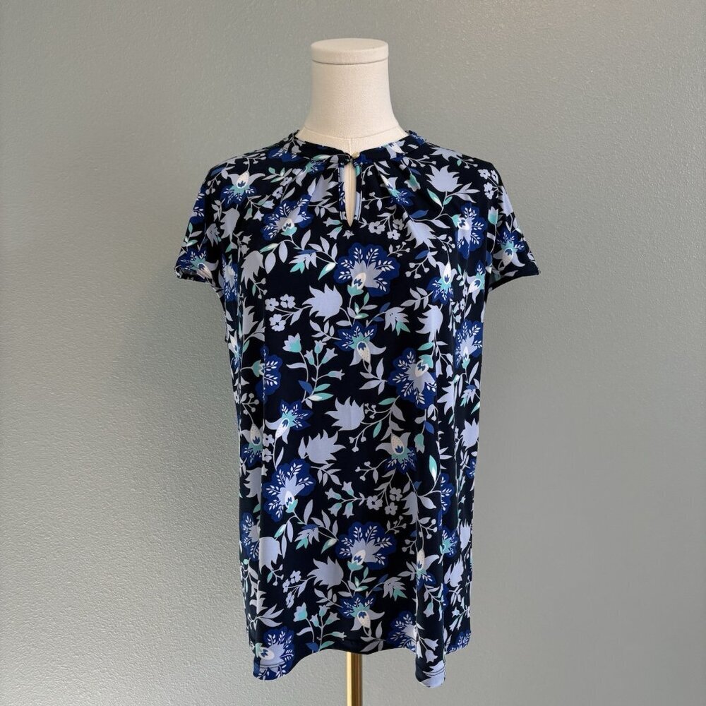 Liz Claiborne Women's Large Blue Floral Soft Stretch Work Causal Cap Sleeve Top - Picture 2 of 9